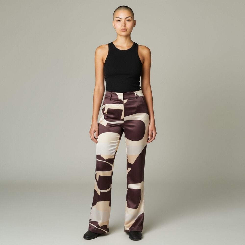 House of Sunny Highway Bold Print High Rise Satin Slight Flare Pant Size 4 - Picture 3 of 12